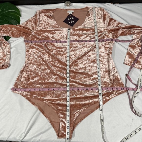 NWT Ava & Viv [ Plus Size 1X ] Long Sleeve Velvet Bodysuit‎ in Pink Peach - Picture 9 of 12